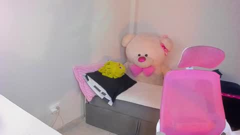 Snapshot of mayproject2 chatting on November 2025 08:52:01 PM may online show from November 2025 08:52:01 PM