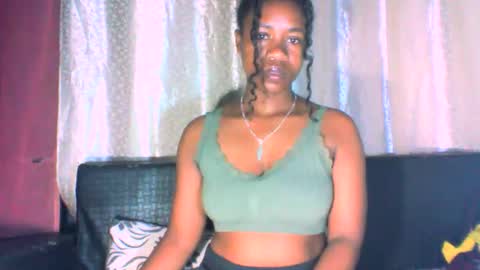 Snapshot of mayrah5 chatting on November 2025 10:45:01 PM mayrah online show from November 2025 10:45:01 PM