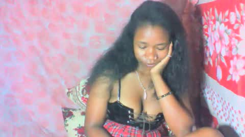 Snapshot of mayrah5 chatting on December 2025 07:38:02 AM mayrah online show from December 2025 07:38:02 AM