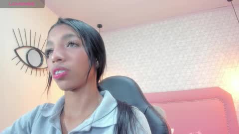 Snapshot of mayroberts chatting on February 2025 12:16:01 PM MAY online show from February 2025 12:16:01 PM