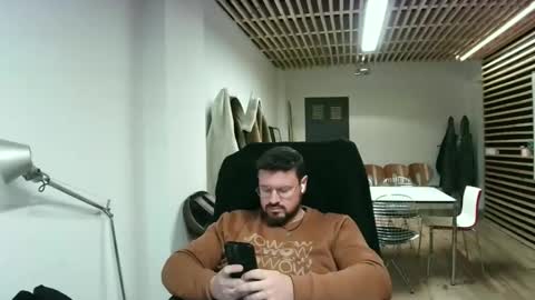 maythe4bwu online show from February 2025 11:19:02 AM