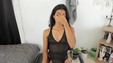 mazikeen_18 online show from December 2024 04:38:01 PM