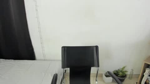 mazikeen_18 online show from September 2025 12:38:02 PM