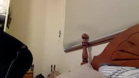 mazl0w online show from October 2025 07:42:02 AM