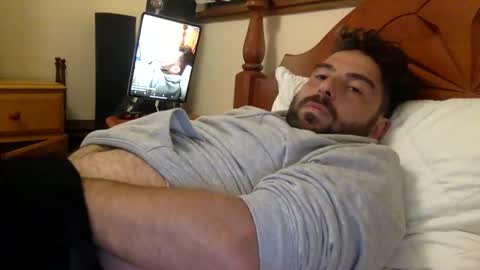 Snapshot of mazl0w chatting on December 2025 03:17:01 PM mazl0w online show from December 2025 03:17:01 PM