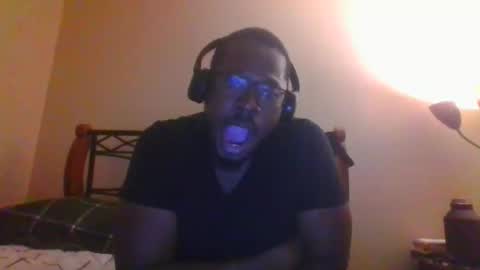 Snapshot of mbsupreme chatting on October 2025 02:45:02 AM Mark online show from October 2025 02:45:02 AM