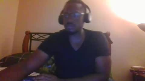 Snapshot of mbsupreme chatting on November 2025 02:57:02 AM Mark online show from November 2025 02:57:02 AM