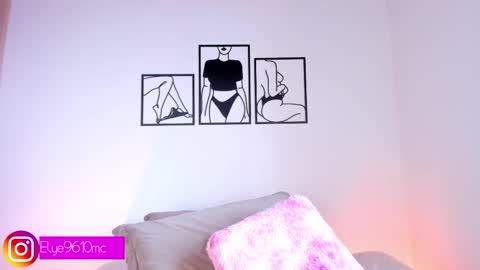 Ellie online show from February 2026 08:18:01 PM