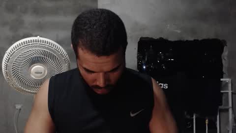 Mcgregor online show from November 2025 02:12:01 AM