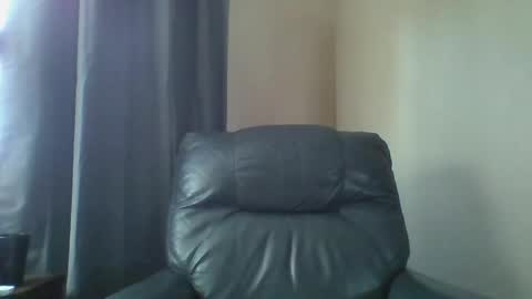 Snapshot of mckhero chatting on April 2026 07:44:02 PM Sean online show from April 2026 07:44:02 PM