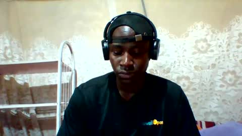 mclntz_bbc online show from February 2025 11:01:02 AM