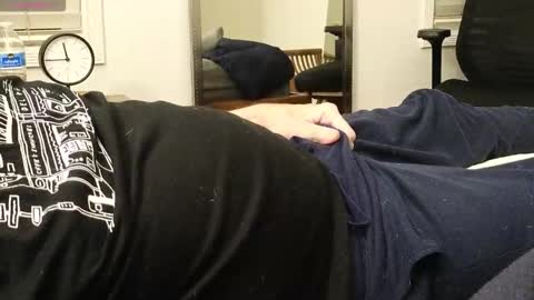 Snapshot of mcload1 chatting on October 2025 06:46:02 AM McLoad1 online show from October 2025 06:46:02 AM