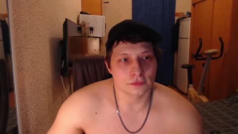 Snapshot of mclovi19 chatting on March 2025 09:07:02 AM mclovi19 online show from March 2025 09:07:02 AM