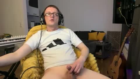 Mike online show from February 2026 02:14:01 PM