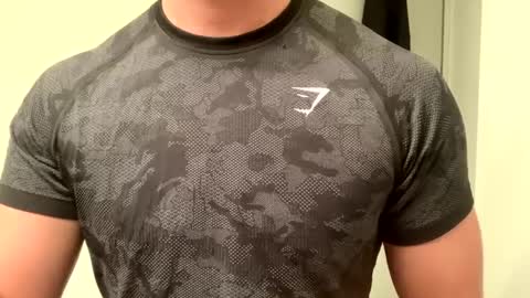 Snapshot of mcr8080 chatting on January 2025 10:48:01 PM mcr8080 online show from January 2025 10:48:01 PM