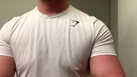 Snapshot of mcr8080 chatting on February 2025 05:36:01 AM mcr8080 online show from February 2025 05:36:01 AM