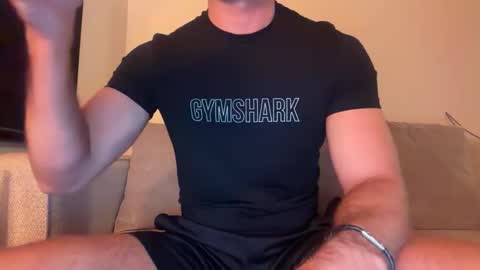 Snapshot of mcr8080 chatting on March 2026 04:46:02 AM mcr8080 online show from March 2026 04:46:02 AM