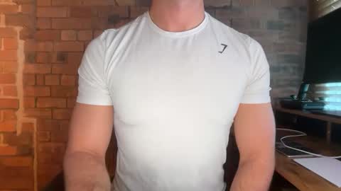 Snapshot of mcr8080 chatting on April 2026 05:35:02 AM mcr8080 online show from April 2026 05:35:02 AM