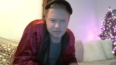 me2283 online show from December 2024 03:30:02 AM