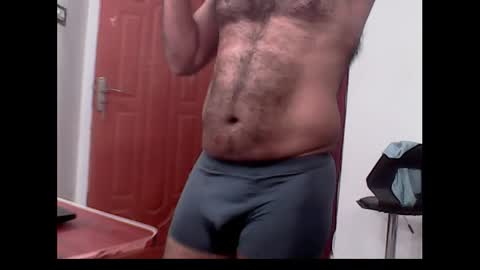 Snapshot of me_hai12 chatting on December 2024 03:05:02 PM me_hai12 online show from December 2024 03:05:02 PM