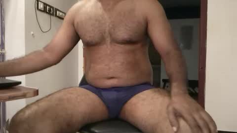 Snapshot of me_hai12 chatting on December 2025 12:10:01 PM me_hai12 online show from December 2025 12:10:01 PM