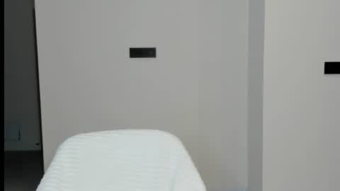 Snapshot of me_lina_ chatting on July 2026 06:50:01 PM Alice online show from July 2026 06:50:01 PM