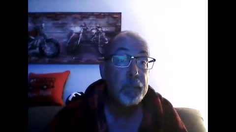 me at home online show from October 2025 09:53:02 AM