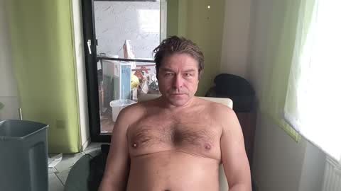 medeinoe online show from January 2025 11:03:01 AM