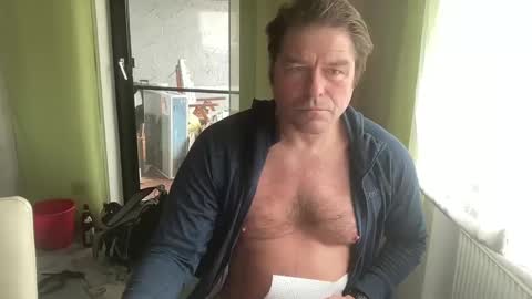 medeinoe online show from February 2025 12:16:01 PM