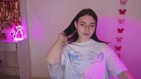 Dina online show from March 2025 04:22:01 PM