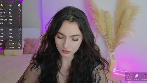 Dina online show from May 2026 09:10:01 PM