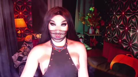 Snapshot of medusaprey chatting on March 2025 06:45:01 PM THE QUEEN ALPHA   Queen Medusa Prey online show from March 2025 06:45:01 PM