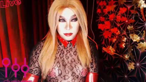 Snapshot of medusaprey chatting on October 2025 07:32:01 PM THE QUEEN ALPHA   Queen Medusa Prey online show from October 2025 07:32:01 PM