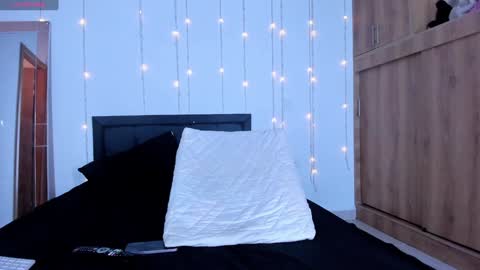 medussa13 online show from February 2025 12:03:02 PM