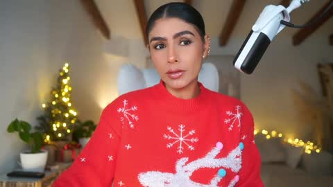 Andrea  online show from December 2024 03:26:02 PM