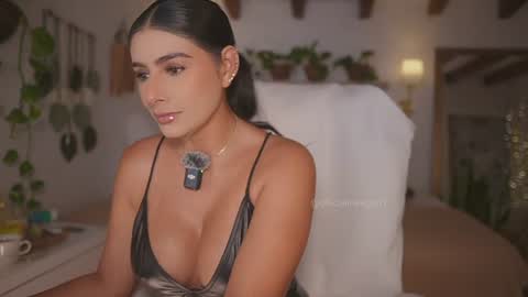 Andrea  online show from June 2026 05:21:02 PM