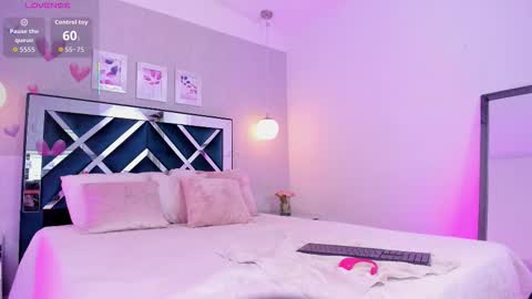 Melody online show from November 2025 11:43:02 AM