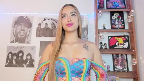 Emily online show from October 2025 11:13:02 PM