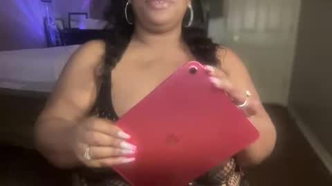 Snapshot of meetsouthernpeach chatting on February 2025 03:21:01 AM Southern Peach online show from February 2025 03:21:01 AM