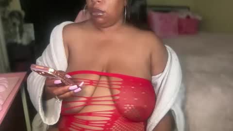 Snapshot of meetsouthernpeach chatting on May 2026 02:51:02 AM Southern Peach online show from May 2026 02:51:02 AM