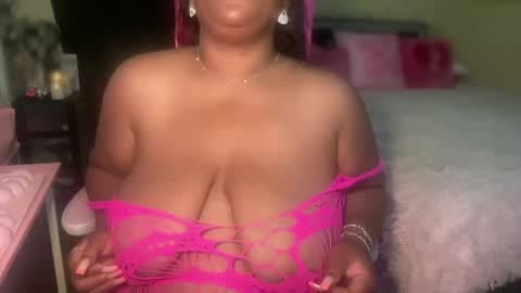 Snapshot of meetsouthernpeach chatting on June 2026 02:46:02 AM Southern Peach online show from June 2026 02:46:02 AM