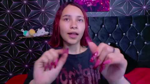 megam_white online show from April 2026 04:00:02 PM