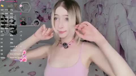 Snapshot of megan__ami chatting on June 2026 02:20:02 PM Megan online show from June 2026 02:20:02 PM