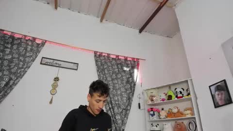 M E G A N online show from September 2025 09:05:01 PM