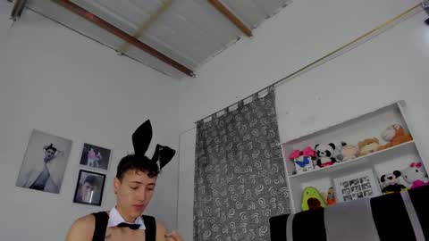 M E G A N online show from October 2025 06:52:02 PM