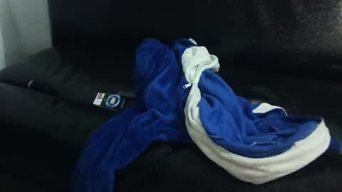 Megan and sophi online show from February 2025 04:25:01 AM