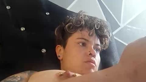 Megan and sophi online show from October 2025 11:54:02 AM