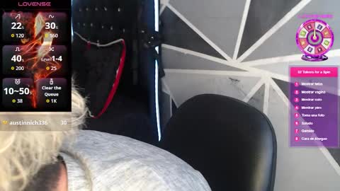 Megan and sophi online show from January 2026 02:41:01 PM