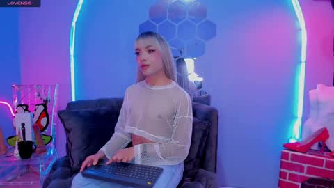 megan do santos online show from January 2025 07:56:02 PM