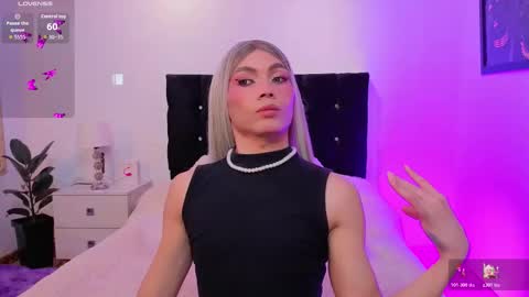 megan do santos online show from February 2026 07:52:02 PM